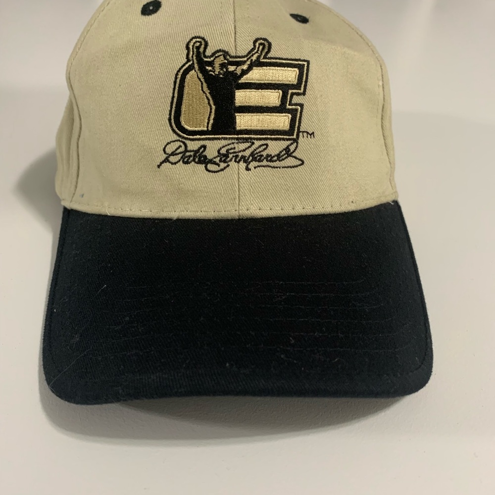 Dale Earnhardt hay in cream color.